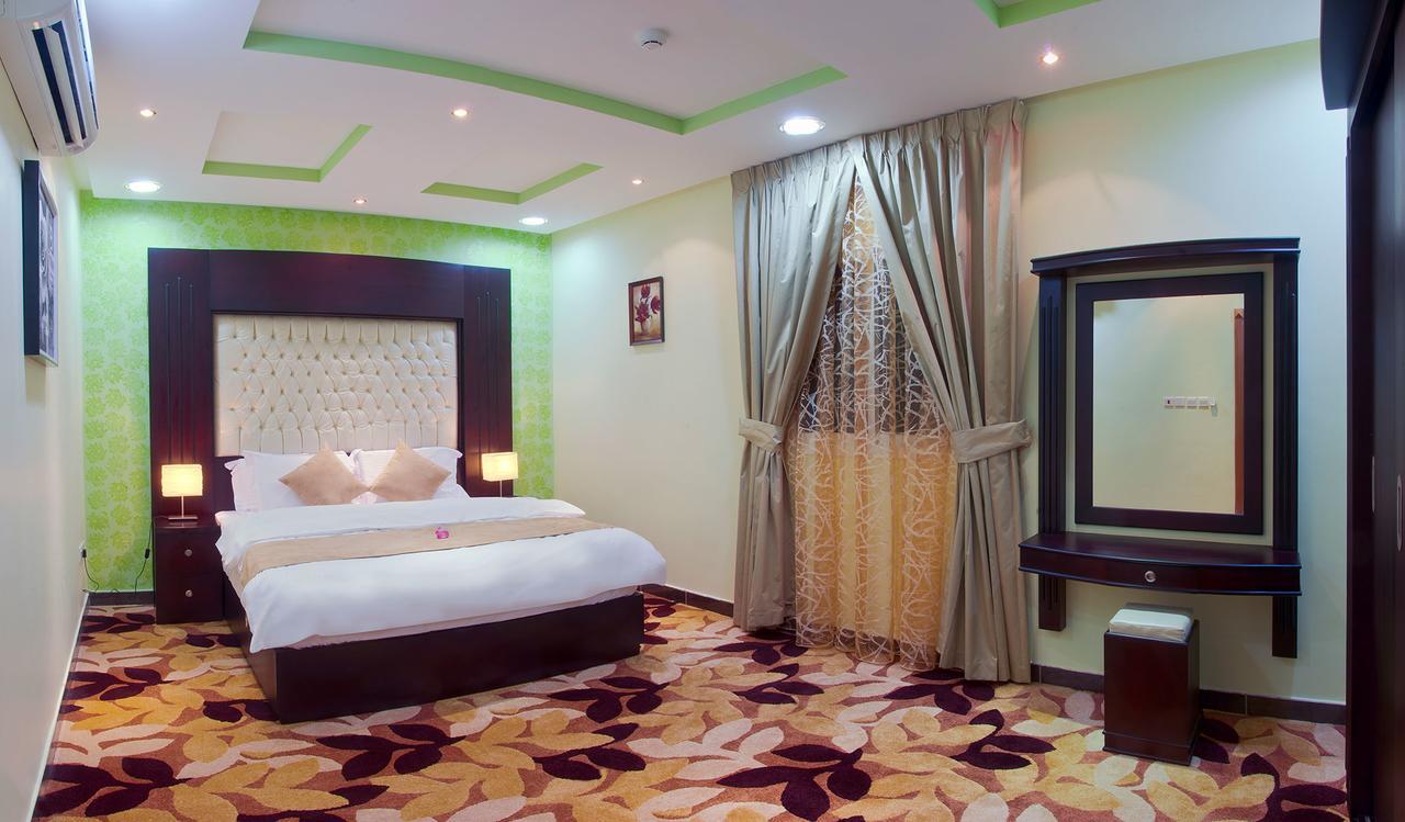 Diyafat Al Saada Serviced Apartments - Ishbillia Рияд Екстериор снимка